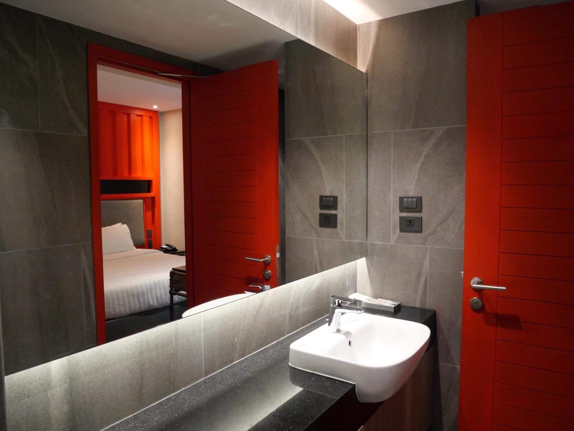 T2 The Portal Sukhumvit Hotel Bangkok Eksteriør billede