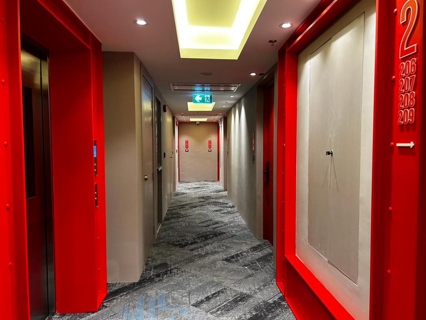 T2 The Portal Sukhumvit Hotel Bangkok Eksteriør billede